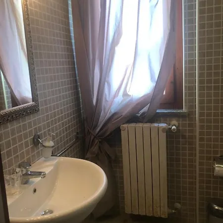 Residenza Centro מלון דירות סגראטה